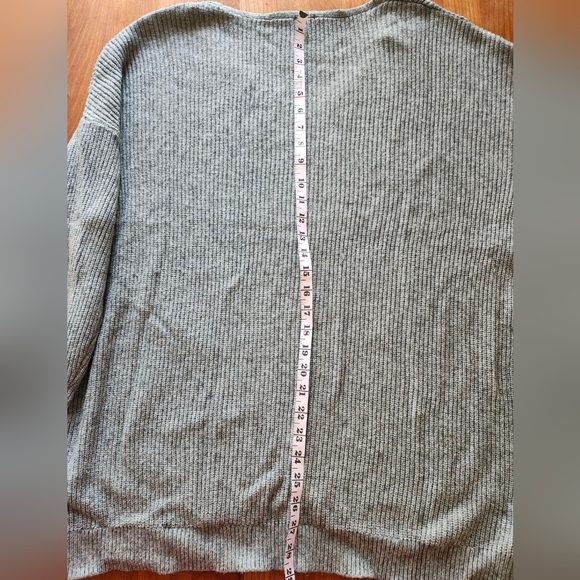 Kismet Deep V Grey Sweater size XXL - Picture 13 of 13